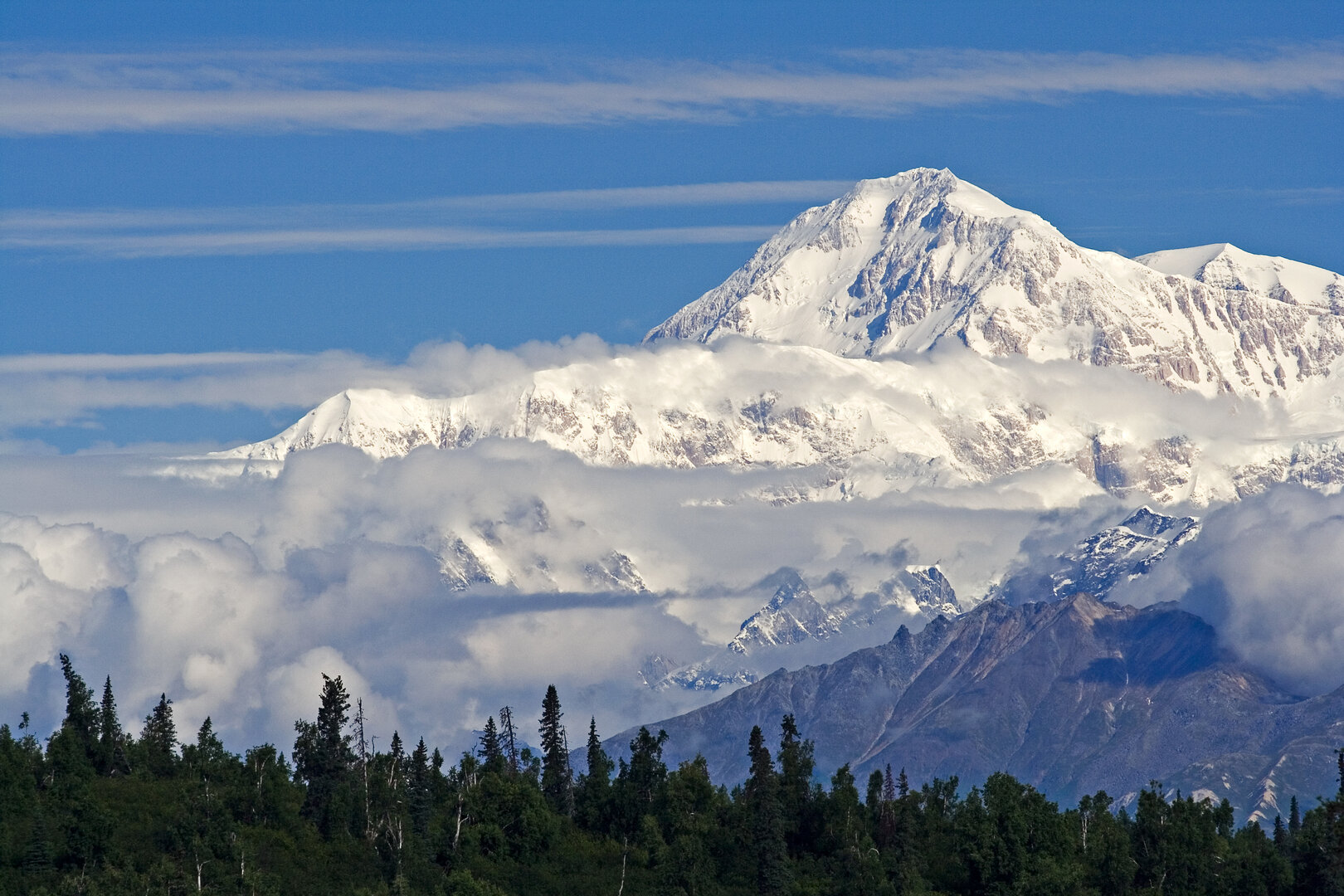 Scenic flight over Mount McKinley and the Alaska Range